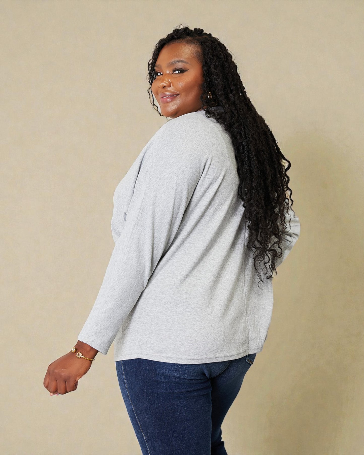 Haut à manches longues avec coutures apparentes