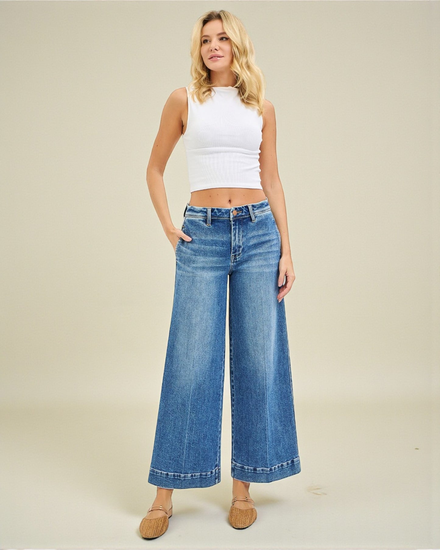 Medium Wash Cropped Wide Leg Jeans