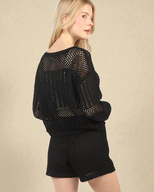 Ensemble cache-cœur et short noir ajouré