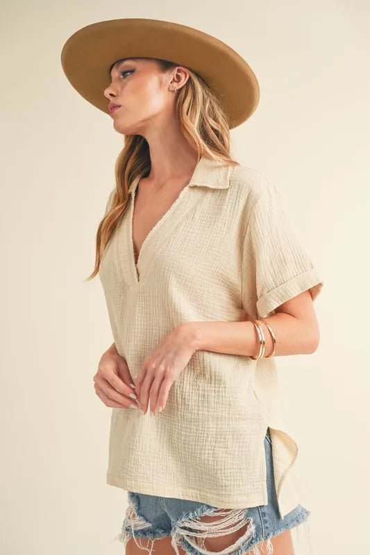 AEMI+CO - Oat Textured Gauze Collared Short Sleeve Top