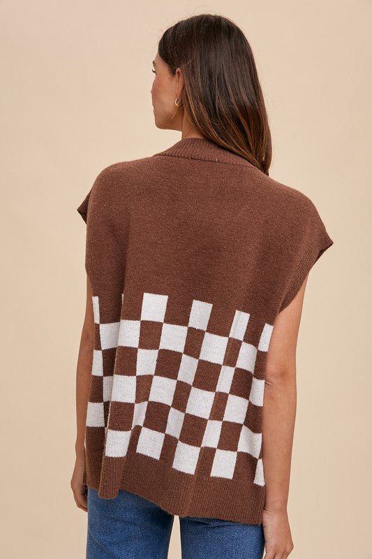 ANNIE WEAR - Dark Brown Checkered Short Sleeve Cardigan