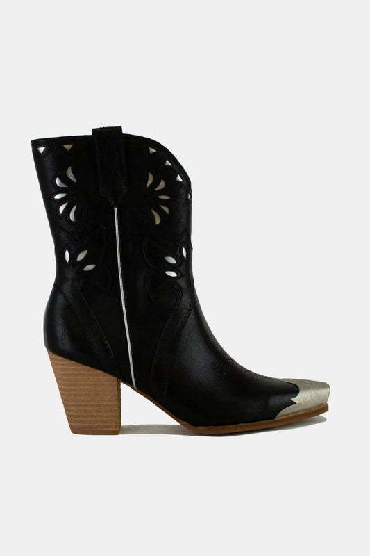 BEAST FASHION - Black Vegan Leather Cut Out Detail Cowgirl Boots