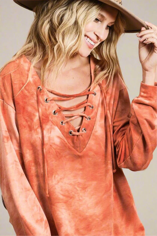 BiBi - Lace - Up Tie Dye Pullover in Sunset Clay