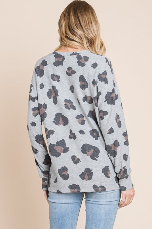 BOMBOM - Leopard Print Drop Shoulder T - Shirt in Gray