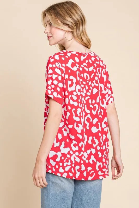 BOMBOM - Red & White Leopard Print Short Sleeve Tee