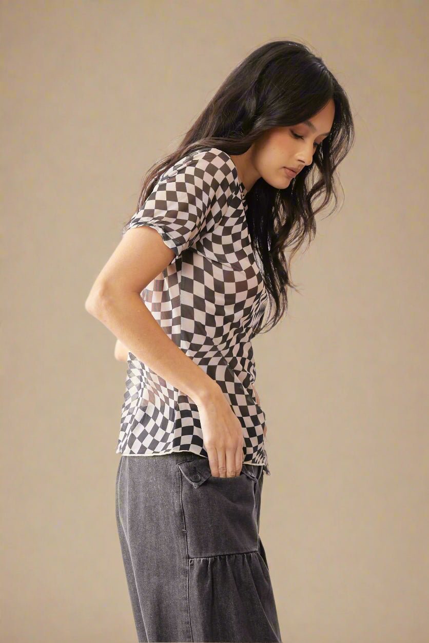 Davi & Dani - Checkered Mesh Short Sleeve Top – Black & White