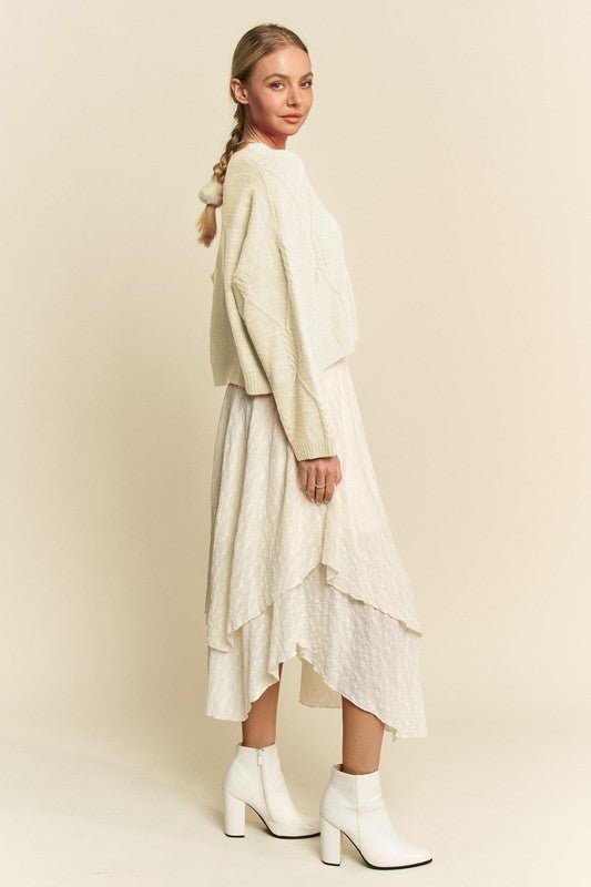 Davi & Dani - Relaxed Fit Cable Knit Sweater in Ivory