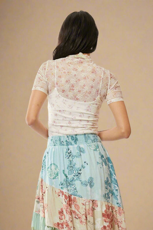 Davi & Dani - Sheer Floral Mock Neck Short Sleeve Top – Ivory & Pink