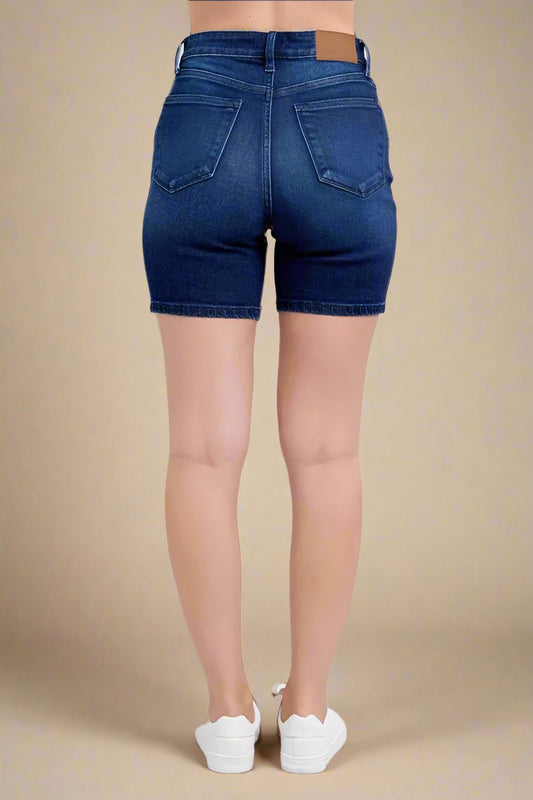 Judy Blue - Dark Denim Mid - Length Shorts