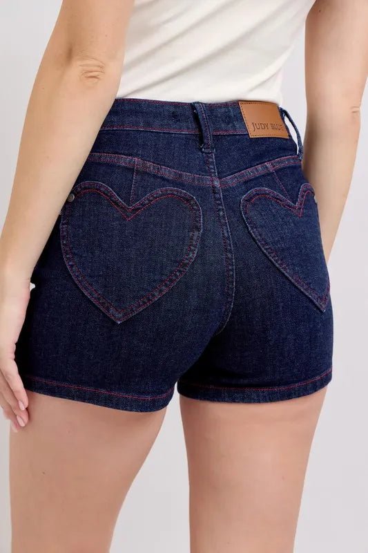 Judy Blue - High Rise Heart Pocket Shorts – Dark Wash Denim
