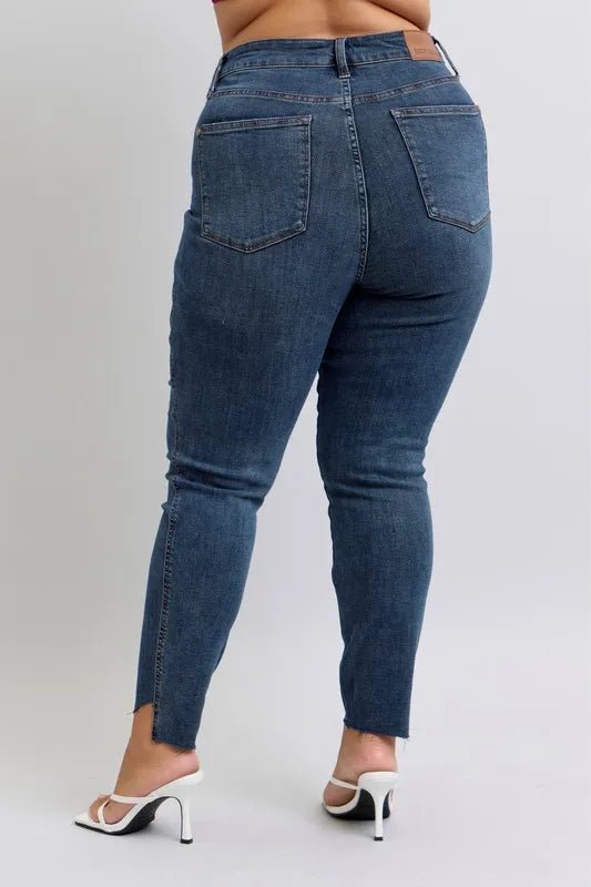 Judy Blue - High Waist Side - Slit Skinny Jeans – Dark Wash