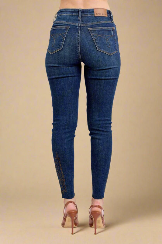 Judy Blue - Indigo Embroidered Skinny Jeans