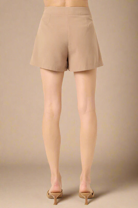 Mittoshop - Side Zip Pleated Shorts in Tan