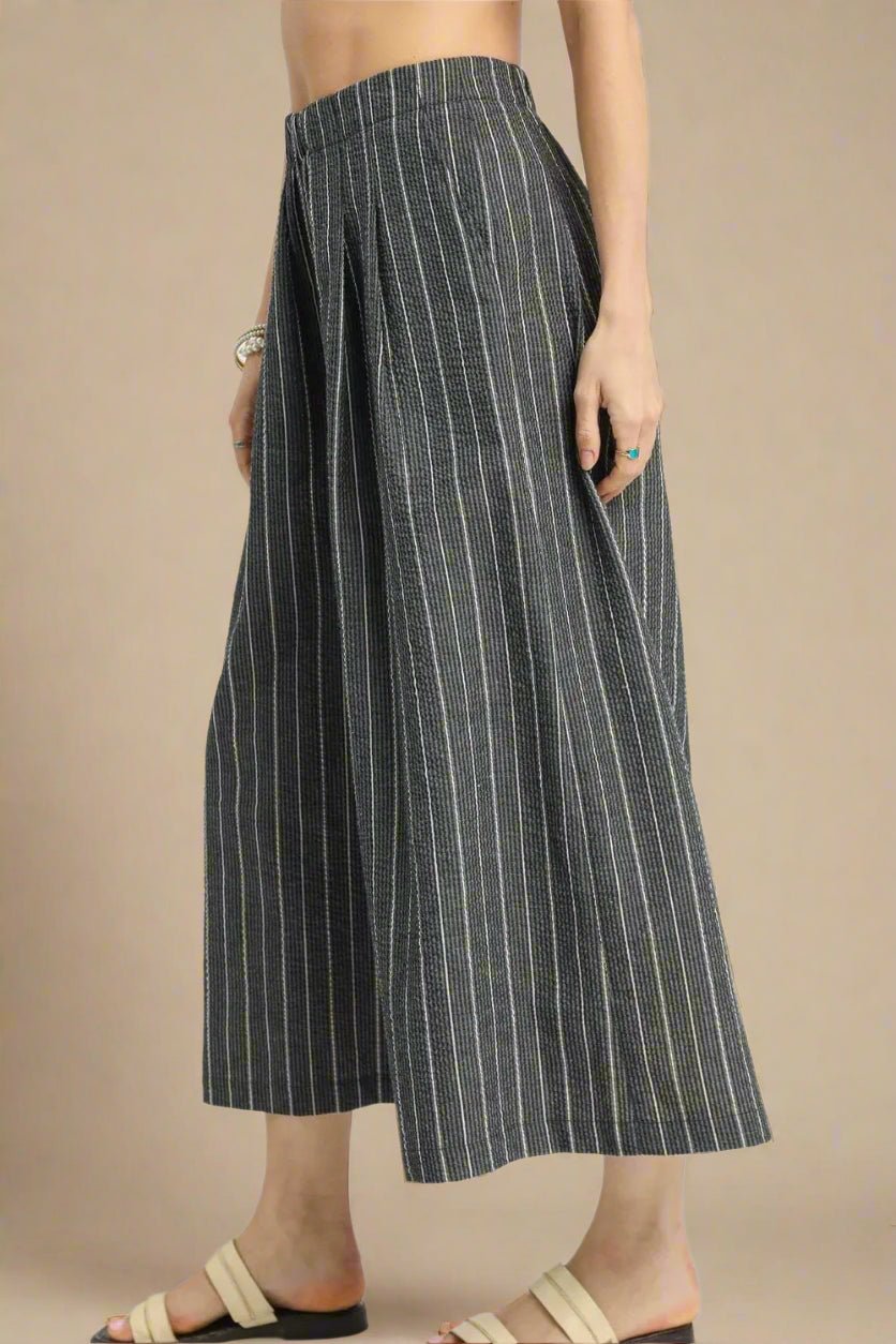 UMGEE - Black Striped Wide Leg Pants with Pockets