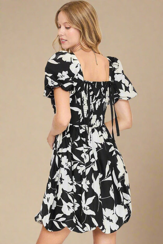 UMGEE - Black & White Monochrome Floral Puff Sleeve Mini Dress