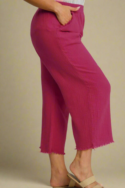UMGEE - Elastic Waist Wide Leg Crop Pants in Deep Rose