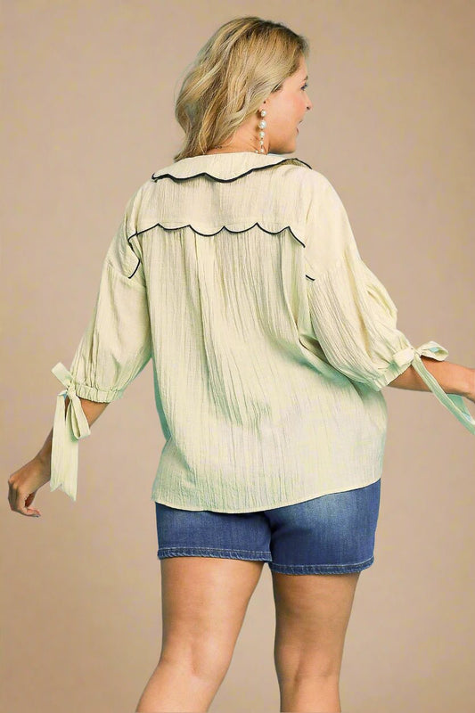 UMGEE - Embroidered Detail Shirt in Ecru