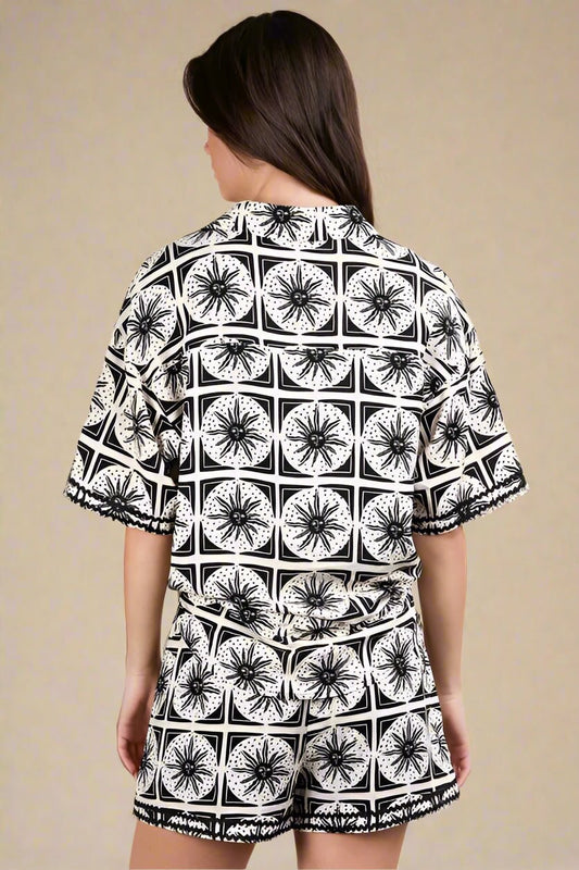 Very J - Plus Size Black & White Floral Print Short Set