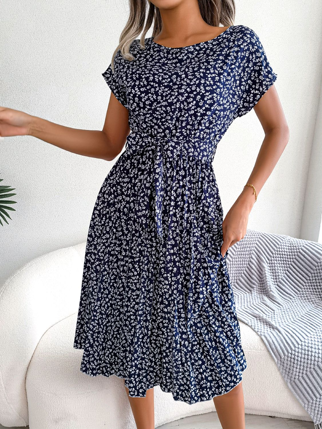 Ditsy Floral Pleated Tie Waist Midi Dress