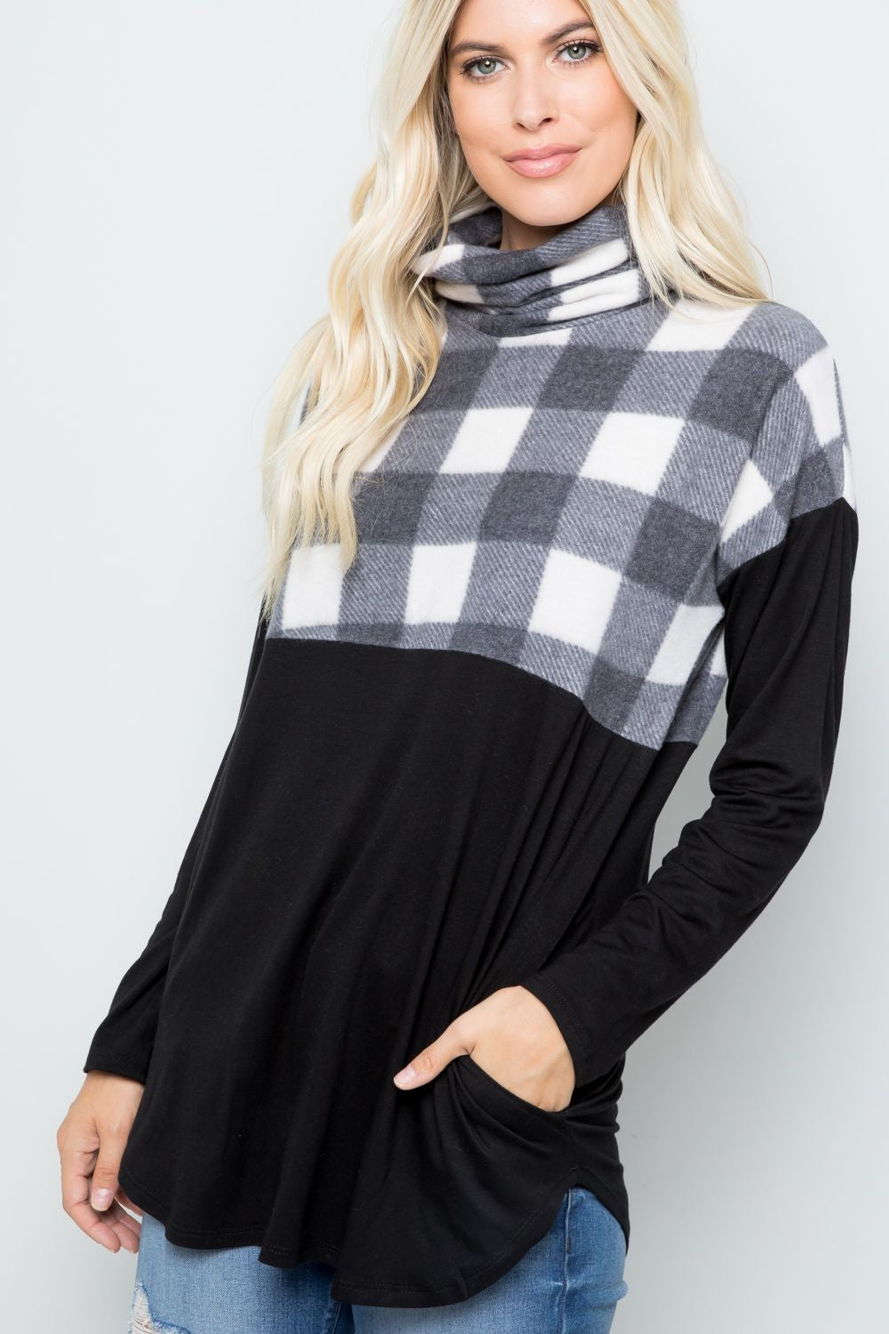 Black & White Plaid Long Sleeve Turtleneck Blouse