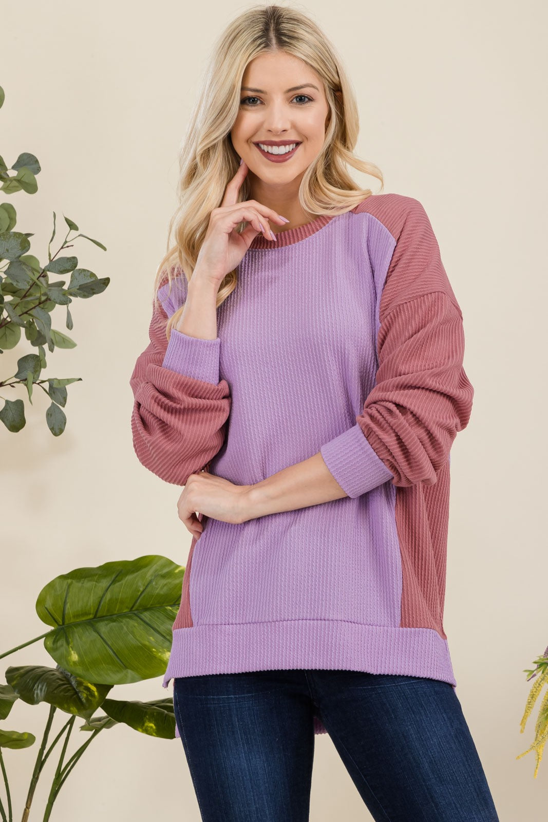 High-Low Hem Sweatshirt in Lavender