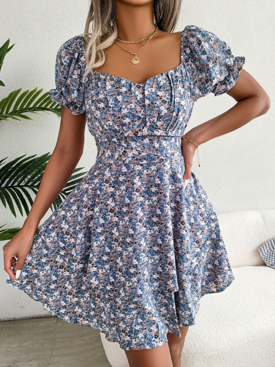 Floral Sweetheart Neck Puff Sleeve Mini Dress