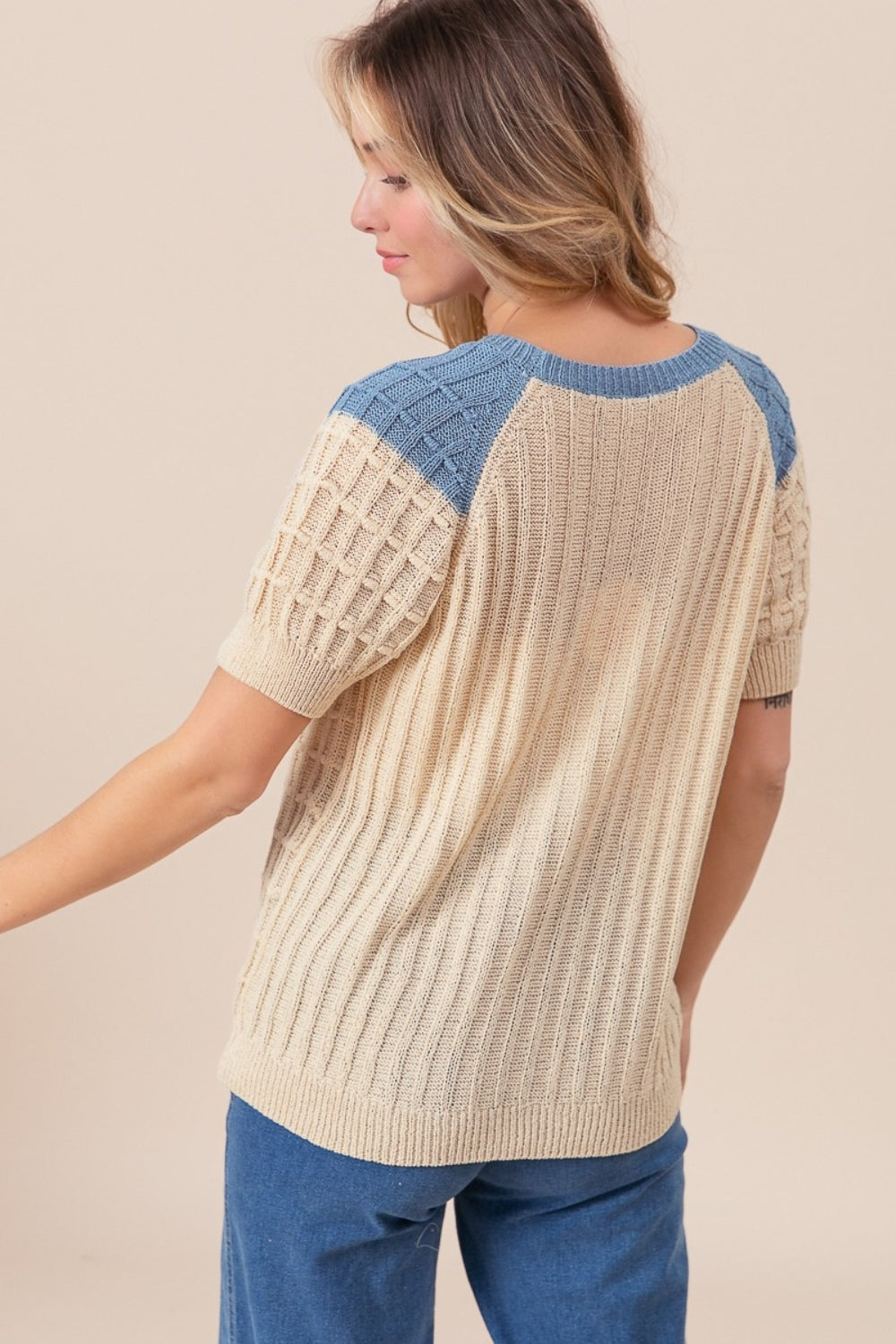 Textured Contrast Short Sleeve Sweater in Oatmeal Denim