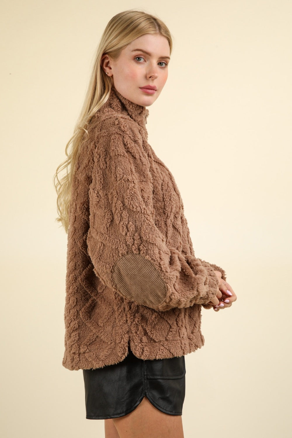 Fuzzy Fleece Half Zip Cable Pattern Sweatshirt in Mocha