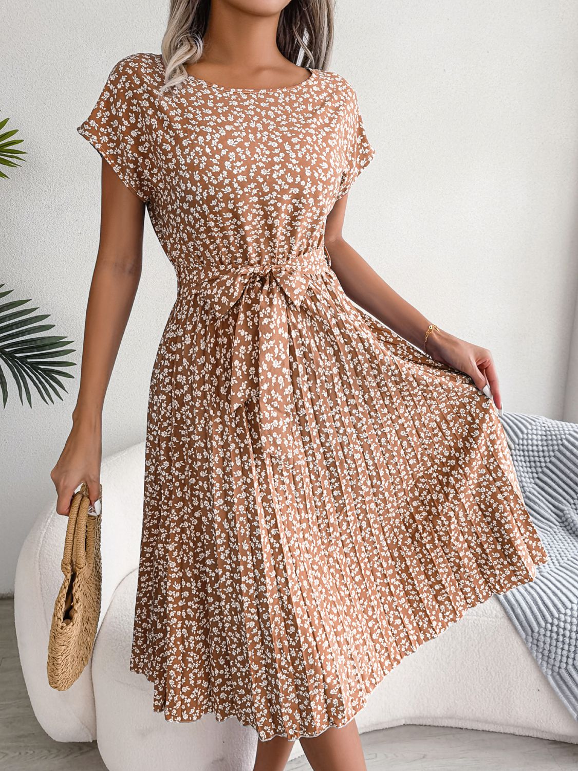 Ditsy Floral Pleated Tie Waist Midi Dress