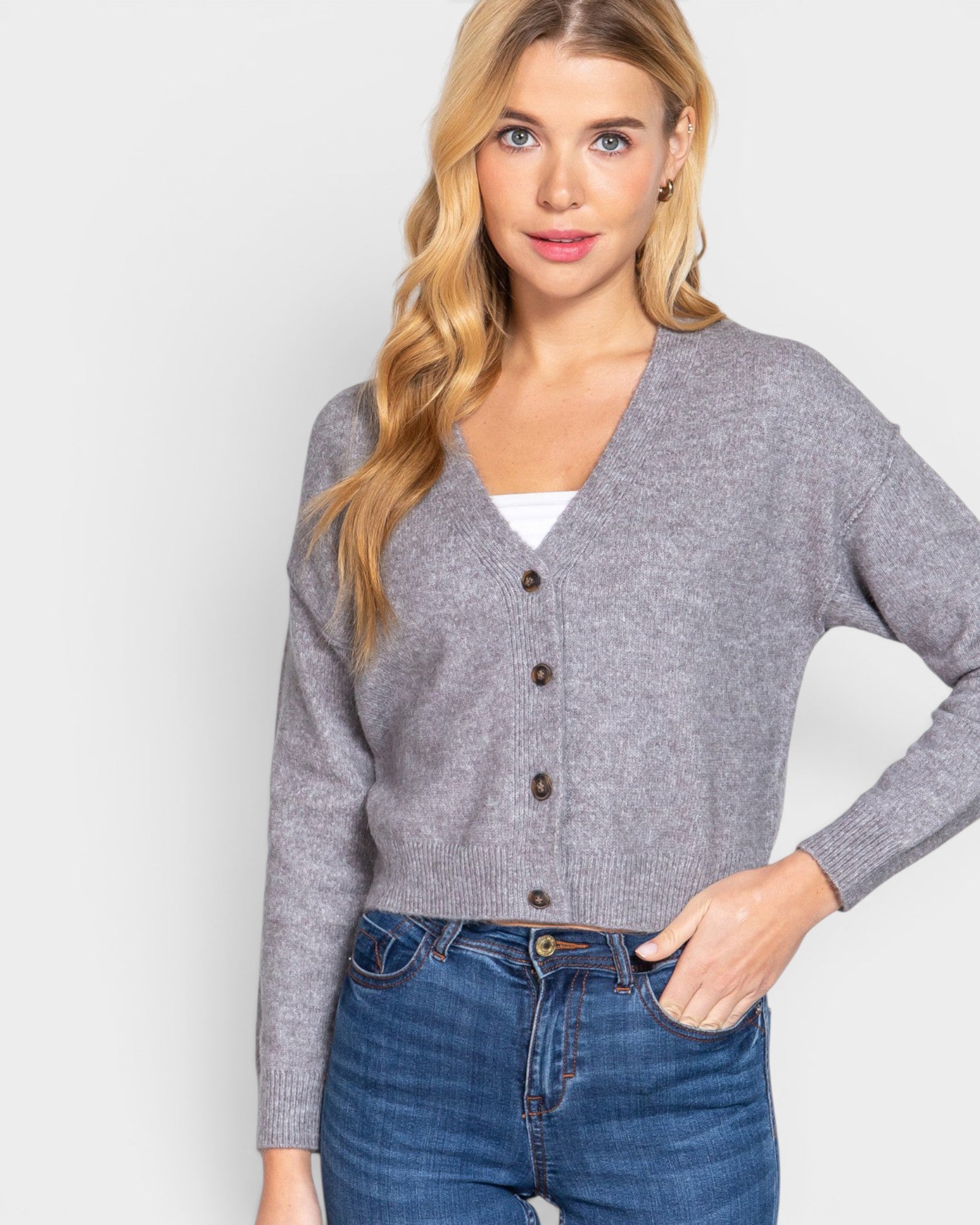 Cardigan en tricot boutonné à manches longues et col en V en gris