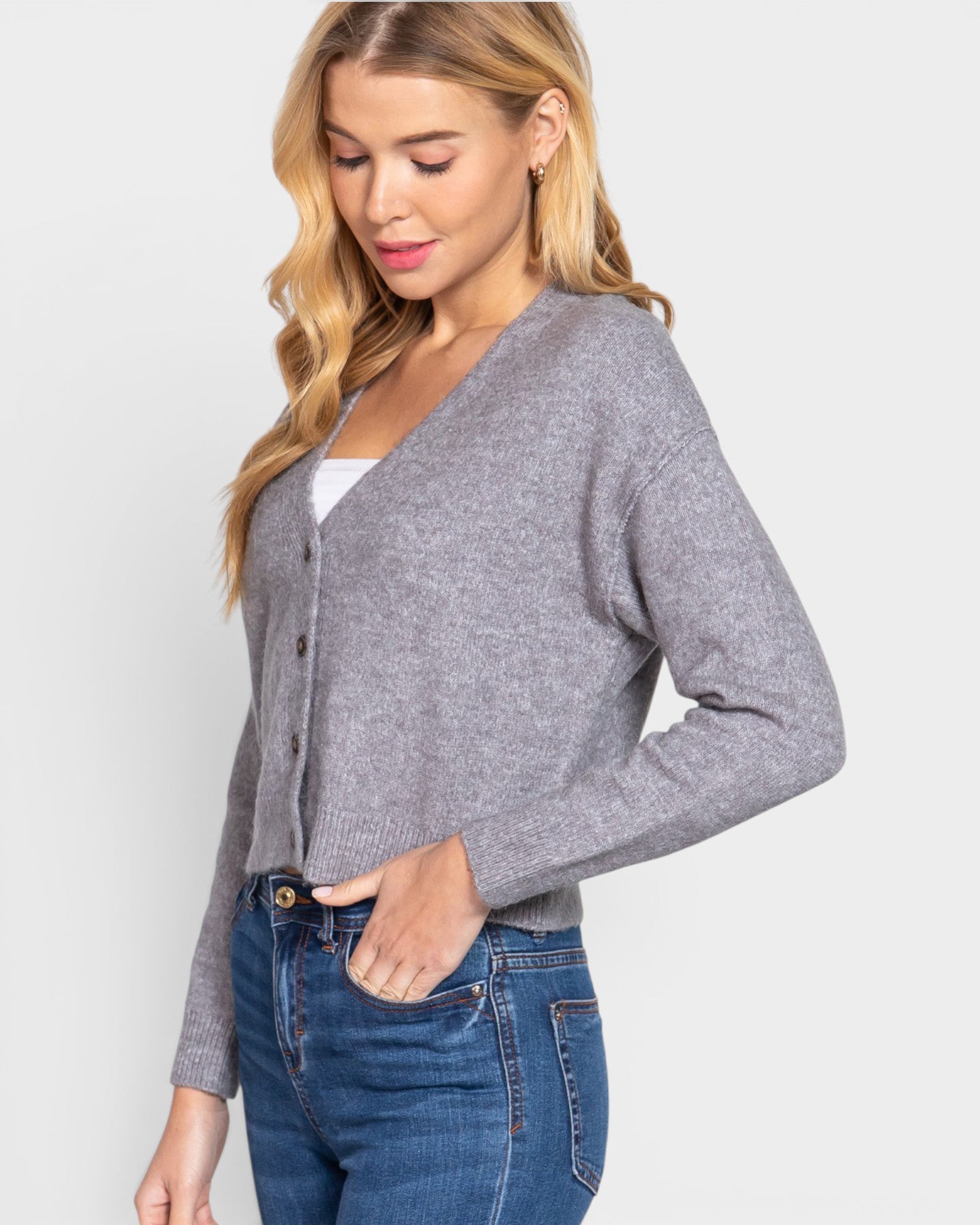 Cardigan en tricot boutonné à manches longues et col en V en gris