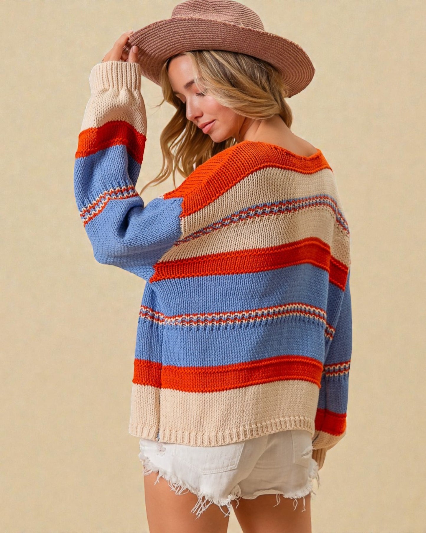 Pull à col rond à rayures multicolores en avoine rouille