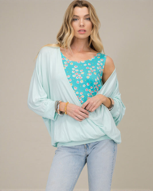 Haut à effet superposé fleuri en menthe