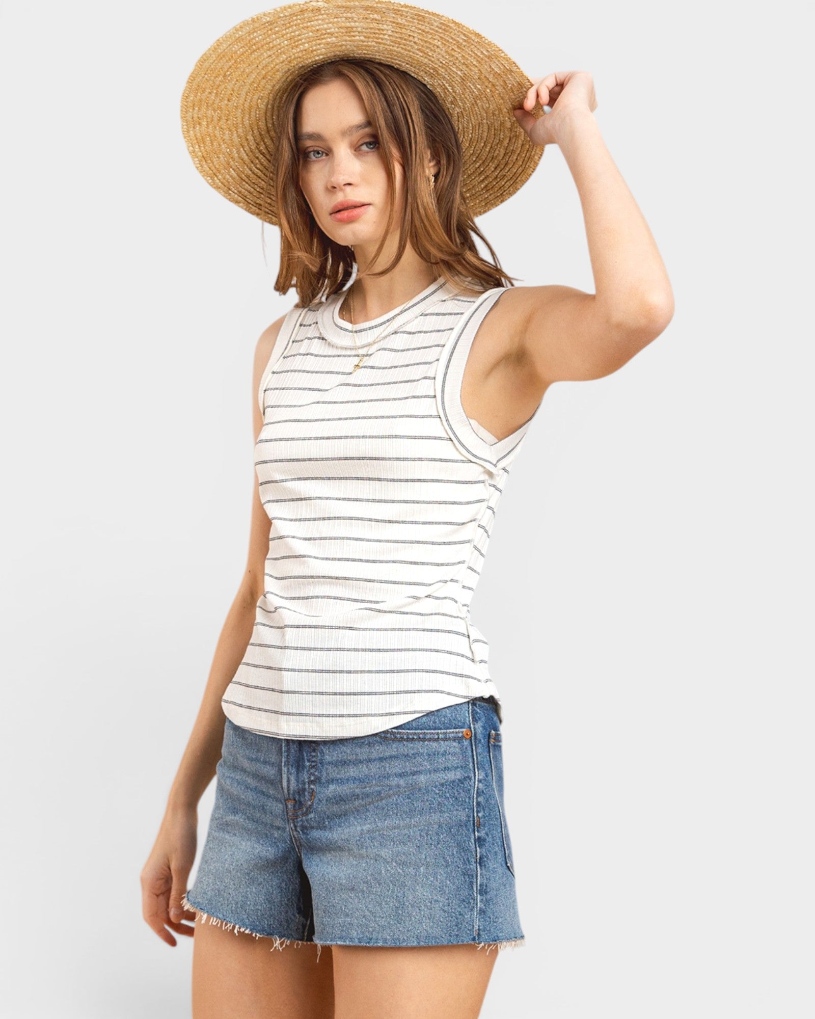 Camiseta de tirantes con cuello redondo y rayas en color marfil