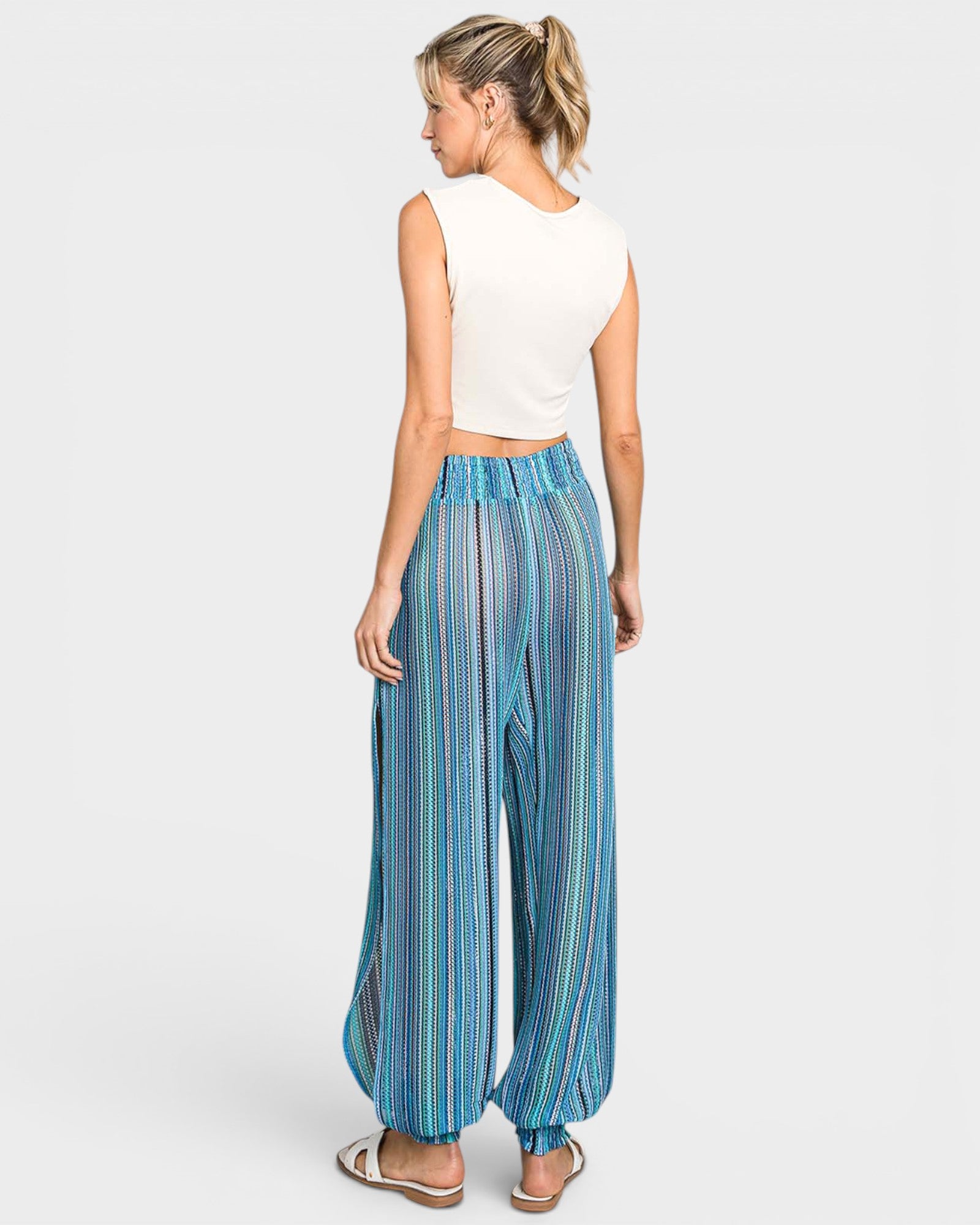 Pantalones de baño fruncidos a rayas en color aguamarina