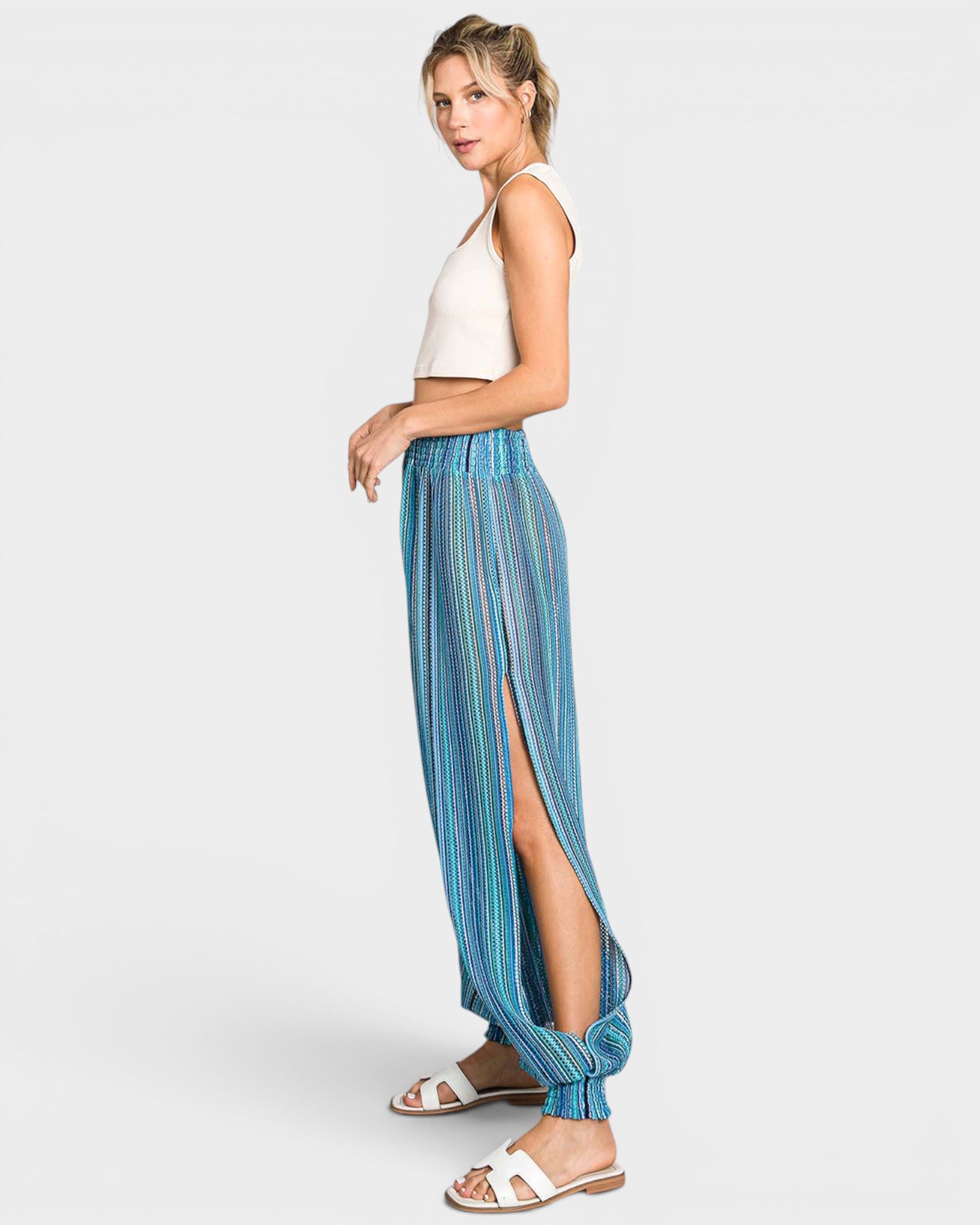 Pantalones de baño fruncidos a rayas en color aguamarina