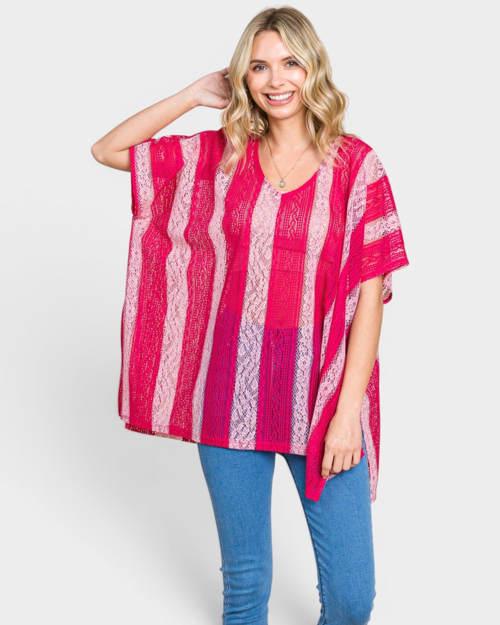 Blusa de encaje a rayas en color fucsia