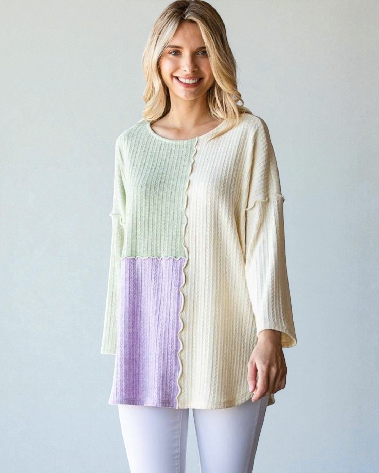 Blusa con hombros caídos y bloques de color en combinación de artemisa