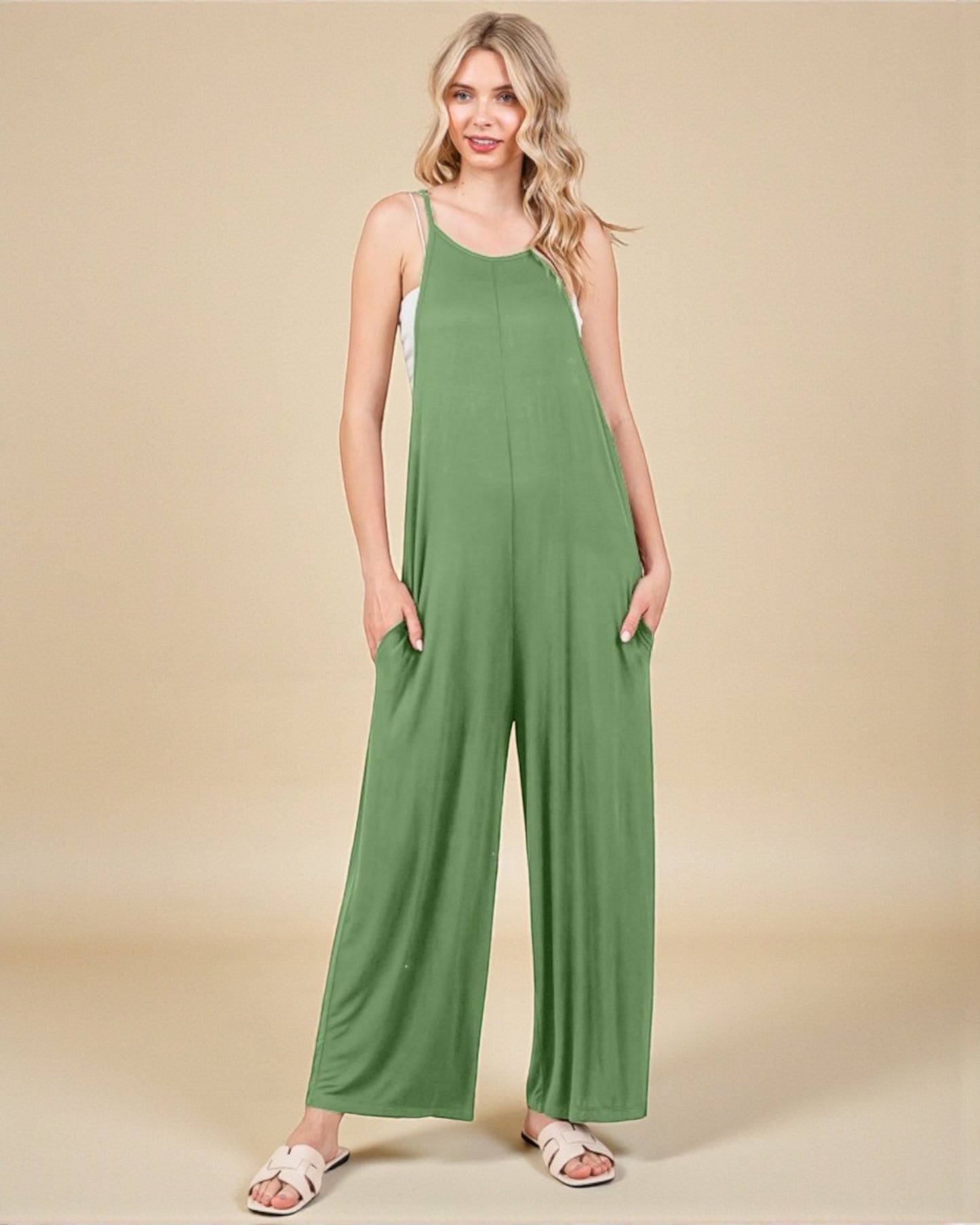 Combinaison ample sans manches avec poches en marbre vert