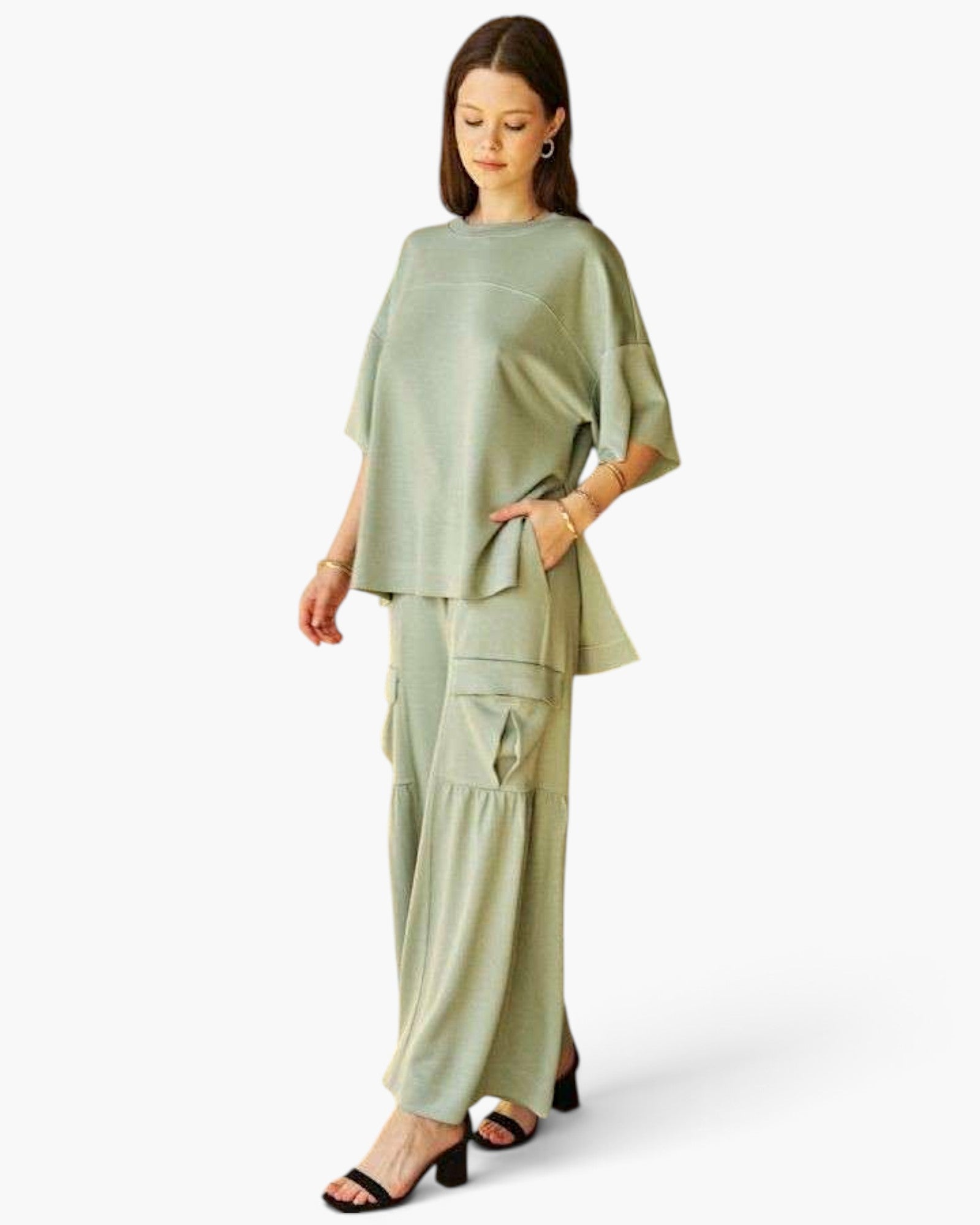 Sage Cargo-Pocket Wide-Leg Pants
