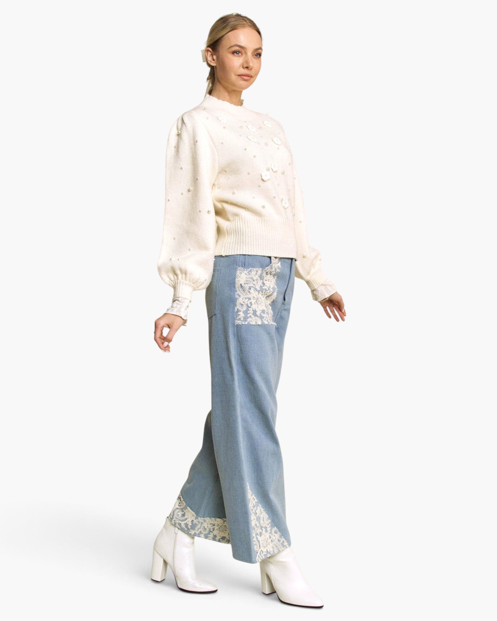 Light Wash Lace-Trim Wide-Leg Jeans