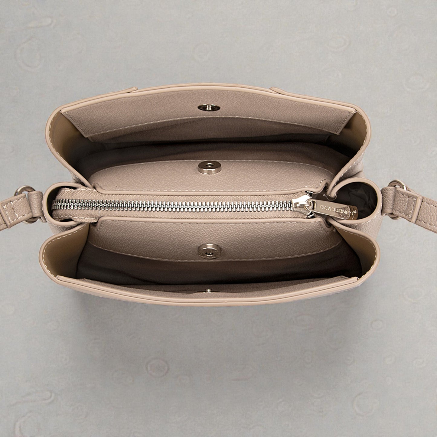 Sac bandoulière en cuir vegan Ava