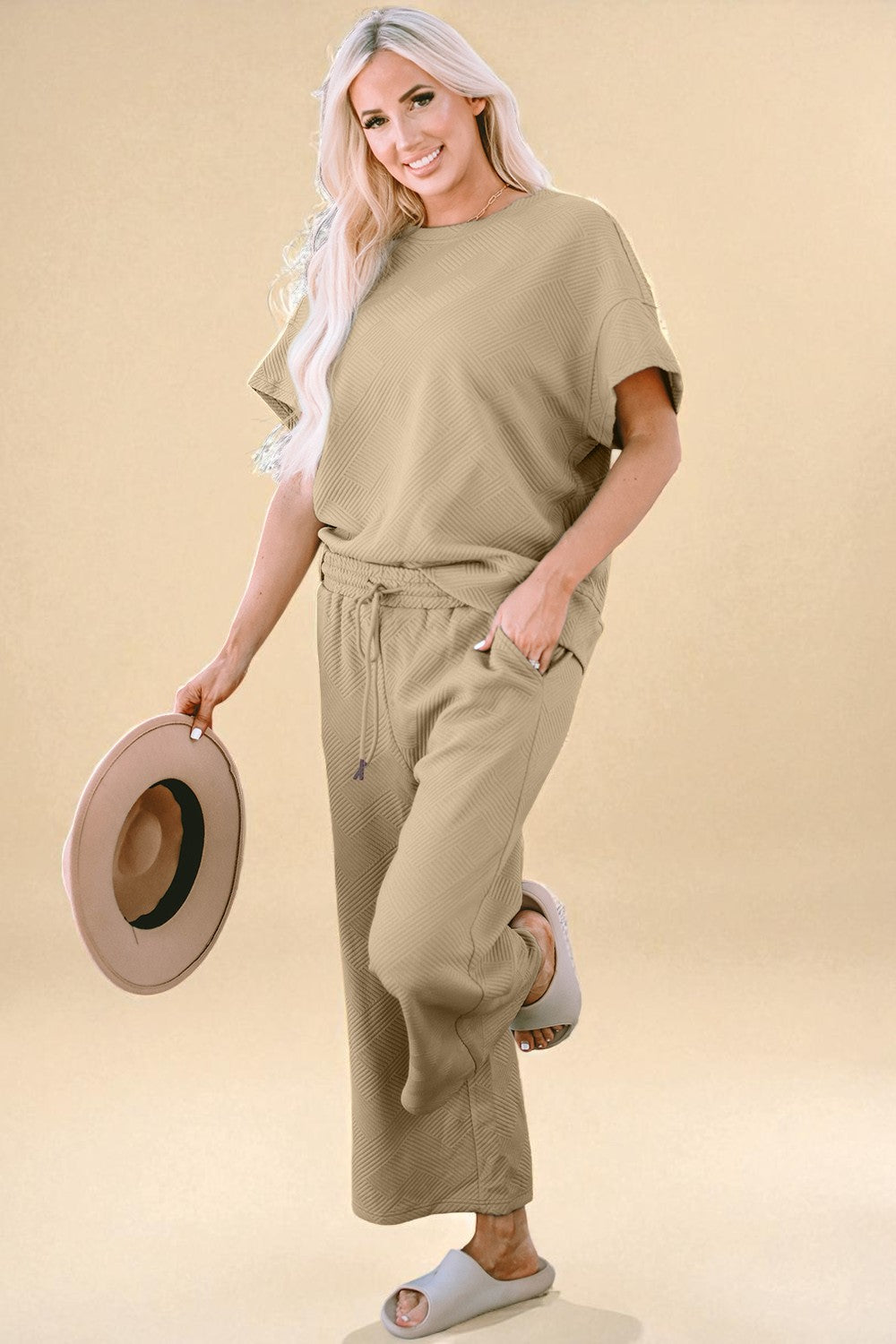 Ensemble haut et pantalon texturé à manches courtes