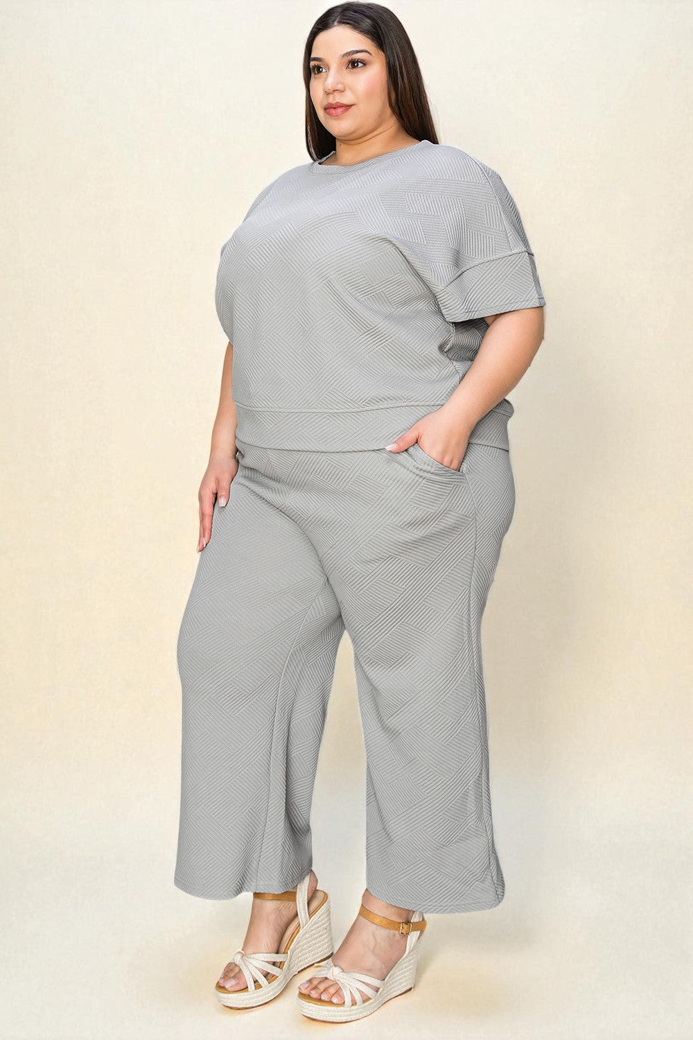 Ensemble haut et pantalon texturé à manches courtes