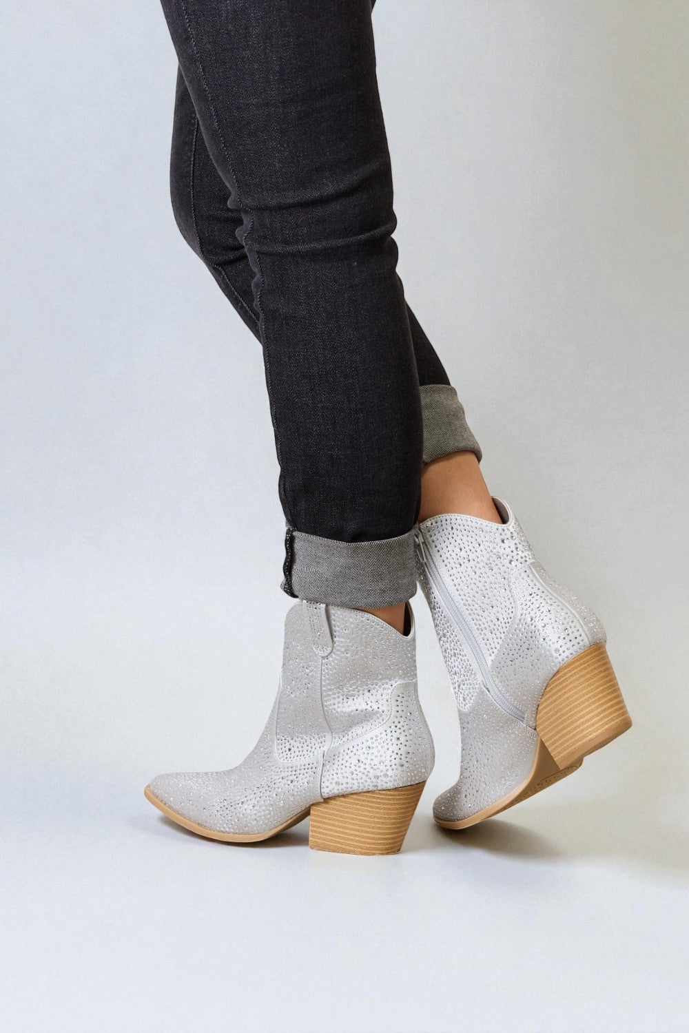 Silver Rhinestone Western Pointed-Toe Boots