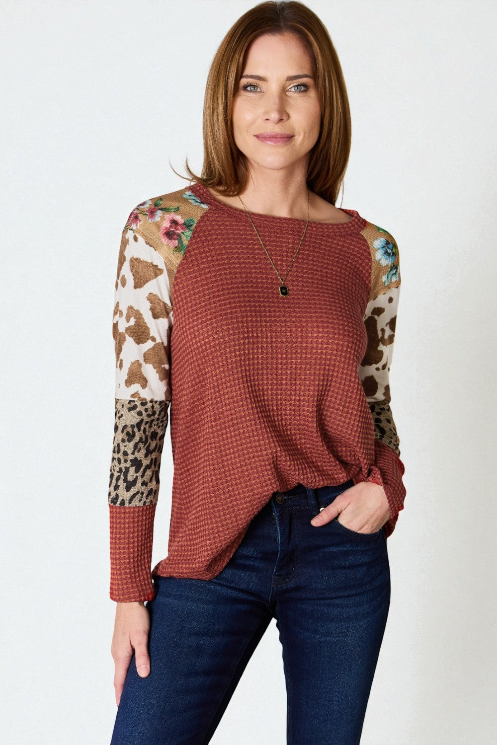 Blouse en tricot gaufré à imprimé léopard en rouille