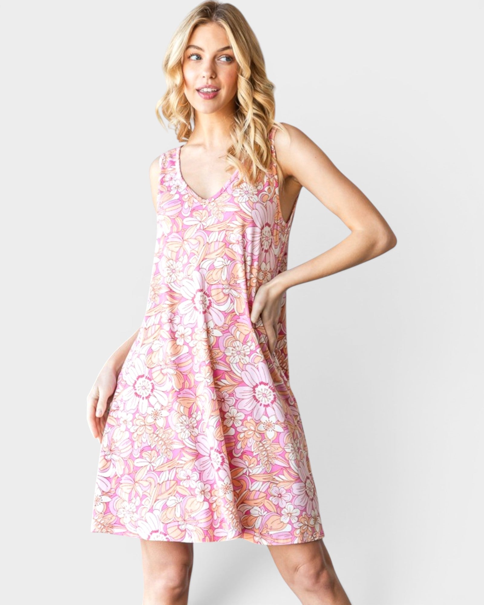 Minivestido de tirantes con escote en V y flores en rosa y multicolor