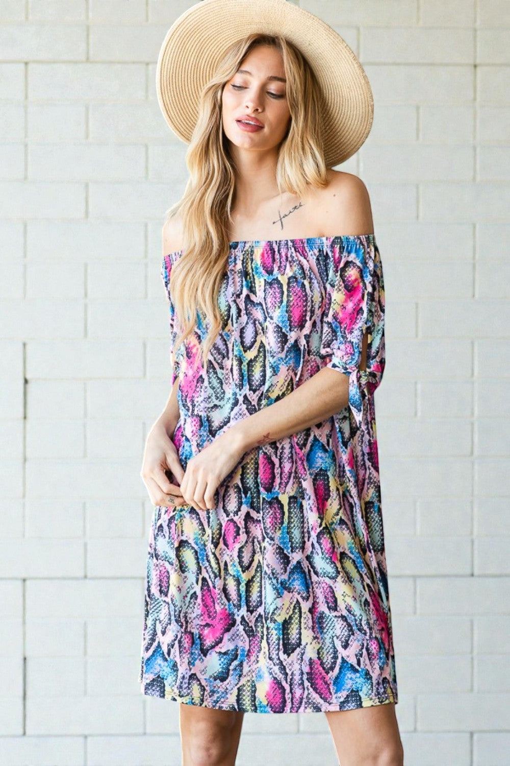 Mini-robe à épaules dénudées et imprimé serpent multicolore