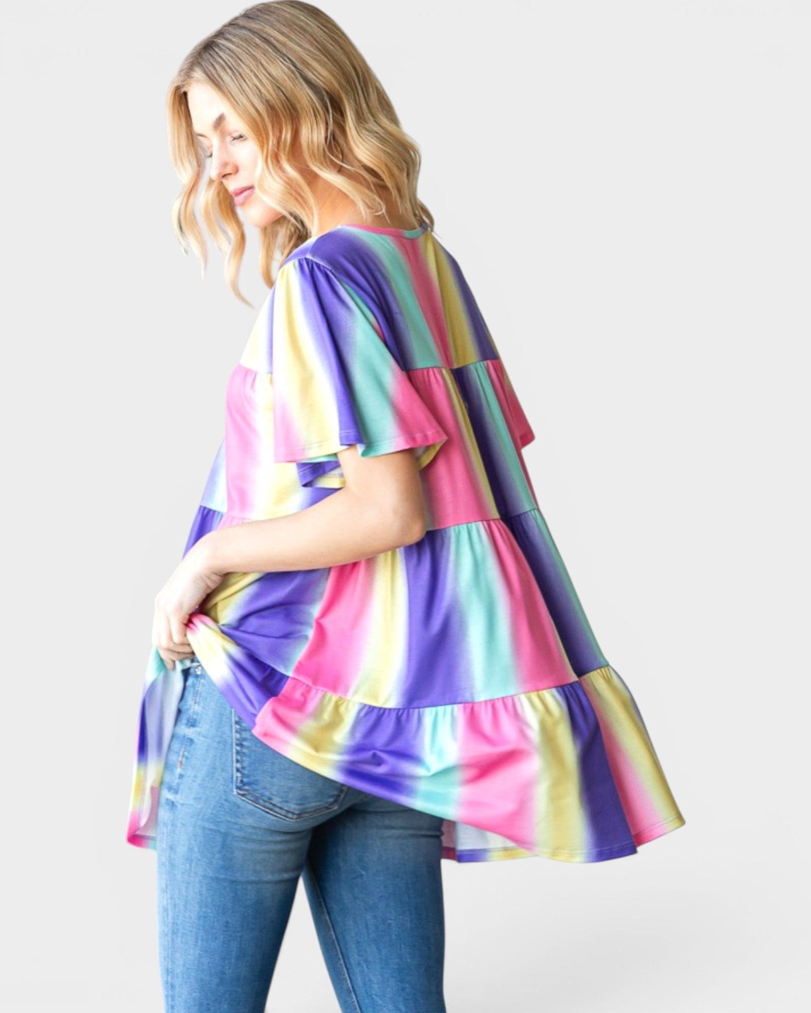 Haut à manches courtes à volants et rayures multicolores