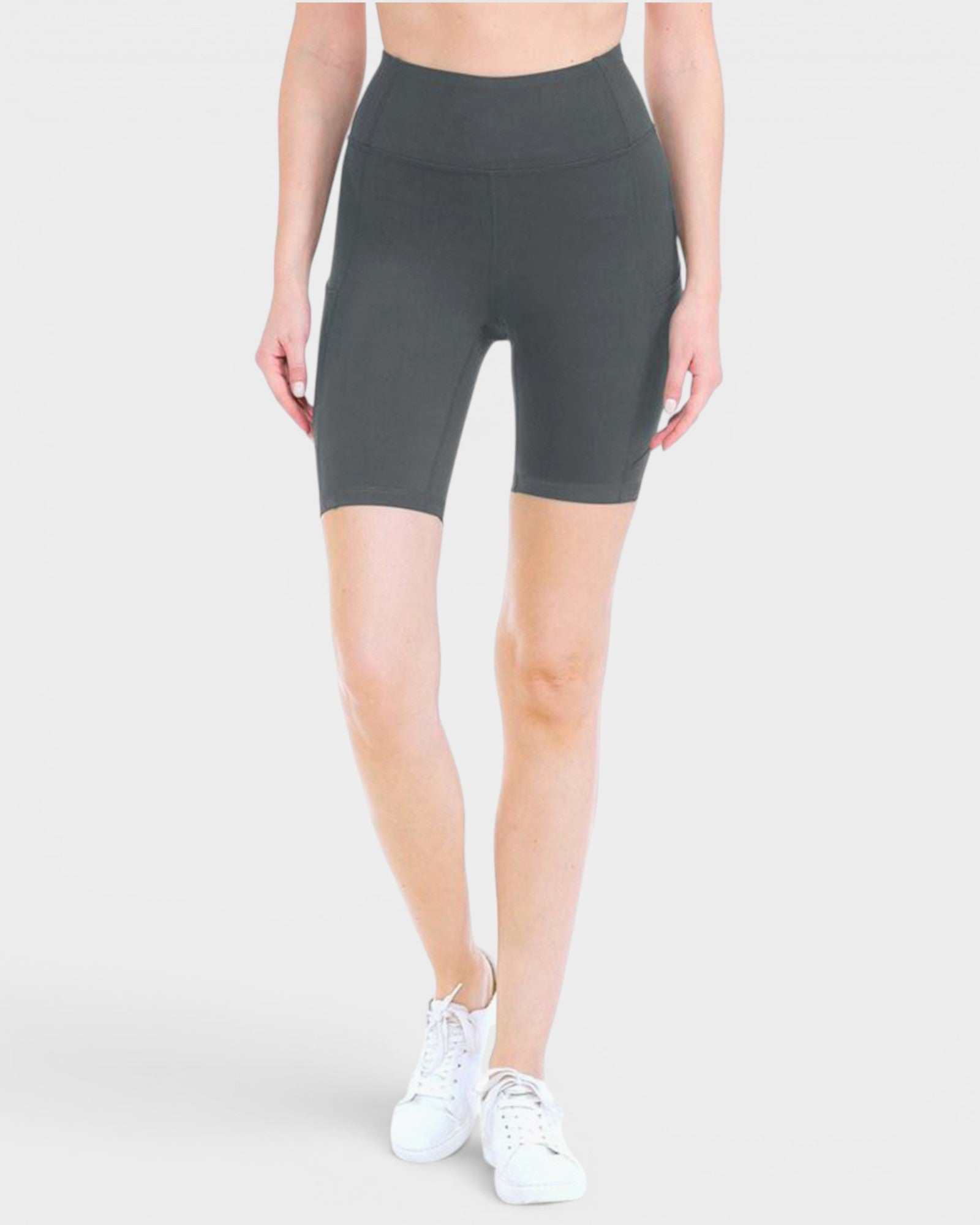 Pantalones cortos deportivos de cintura alta en color carbón